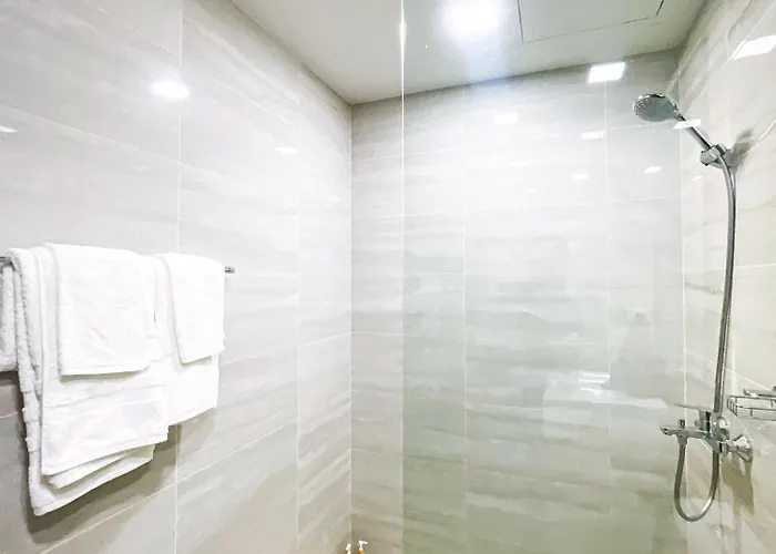 Bayshore Residences - Okada Hotel Manila