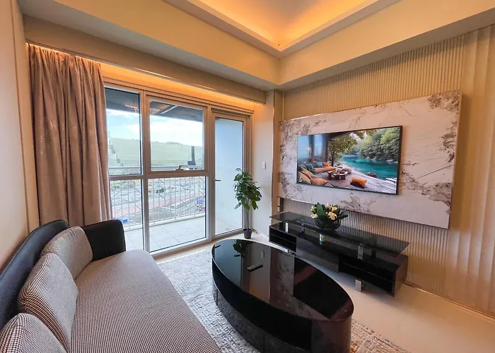 Hotel Bayshore Residences - Okada
