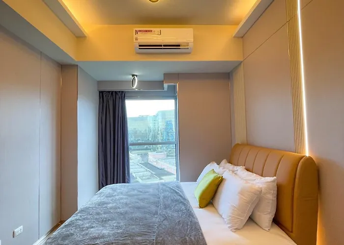 Bayshore Residences - Okada
