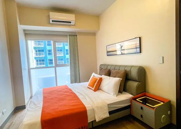 Bayshore Residences - Okada 3*